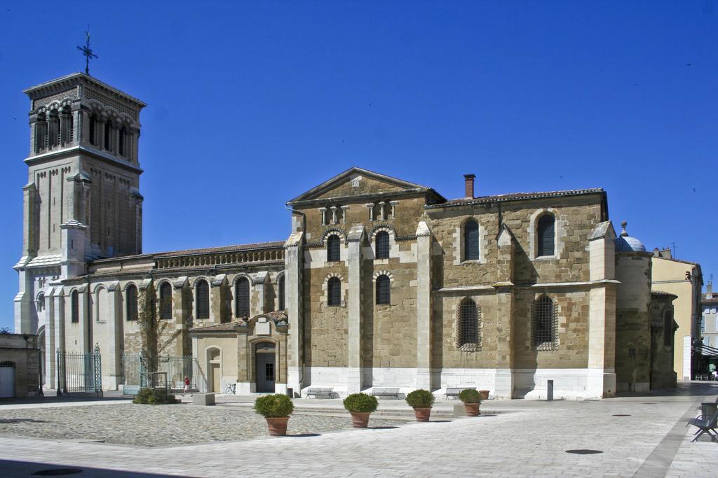 Campanile Sud 3*
